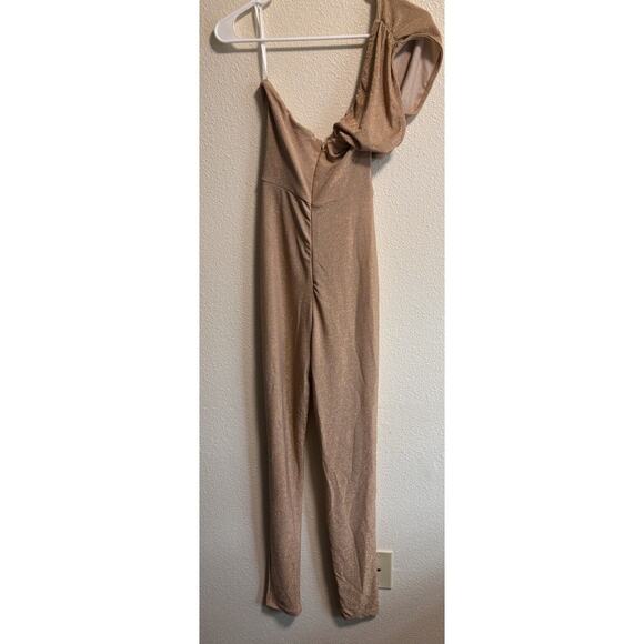 NWT Metallic One Shoulder Sleeveless Jumpsuit Size XS Club Night Out Clubbing - Picture 2 of 5